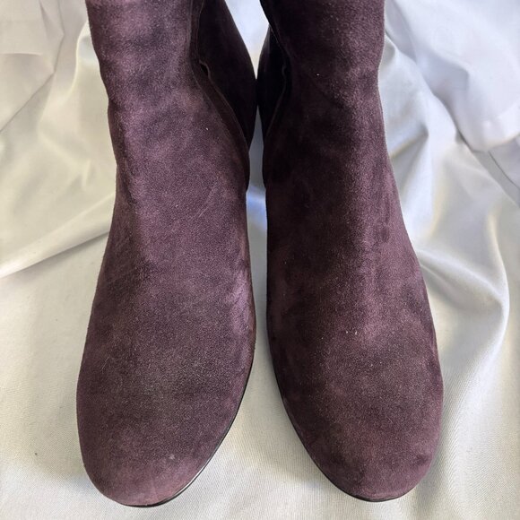 Sofft grape suede tall boots, women's size 8.5 - Picture 2 of 7